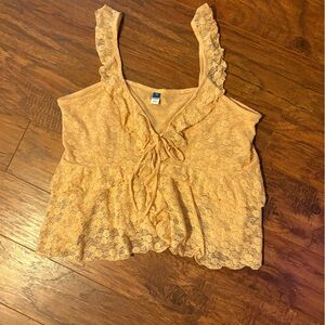 Old Navy Lace Blouse in Cream